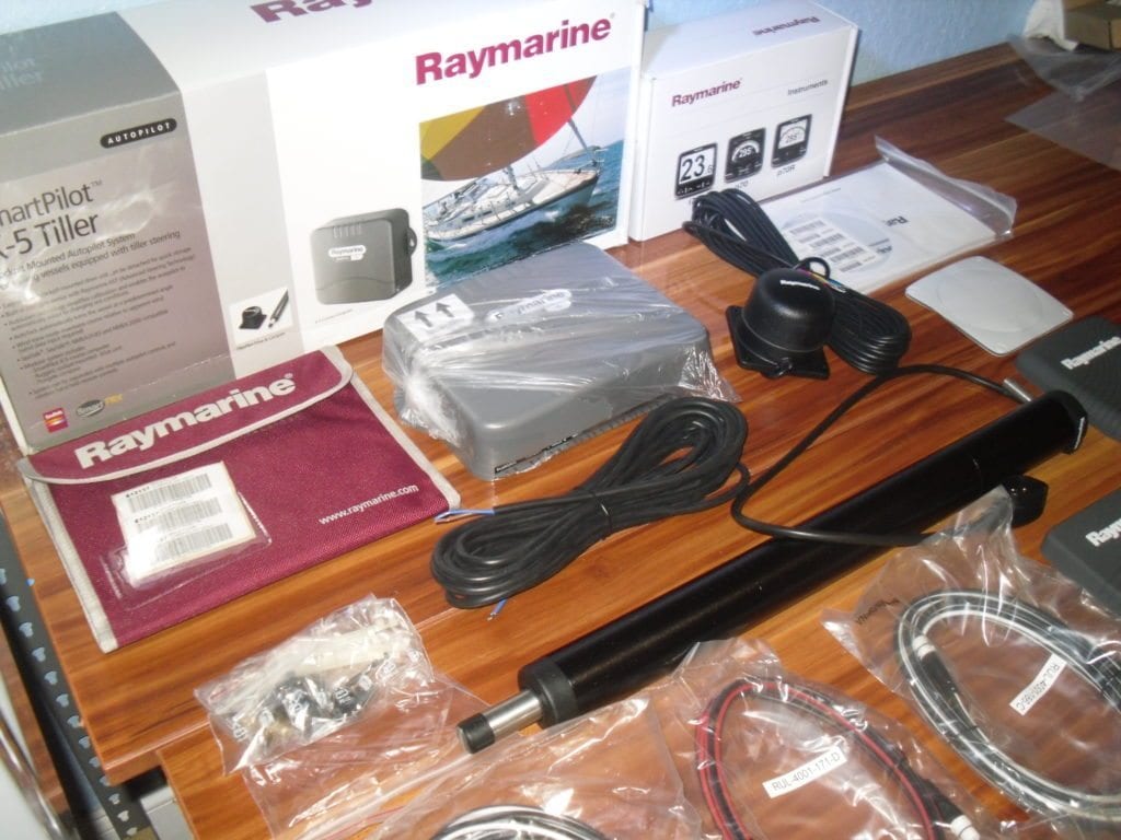 Raymarine COMPLETE SAILBOAT AUTOPILOT Smartpilot X5 Tiller Pilot w