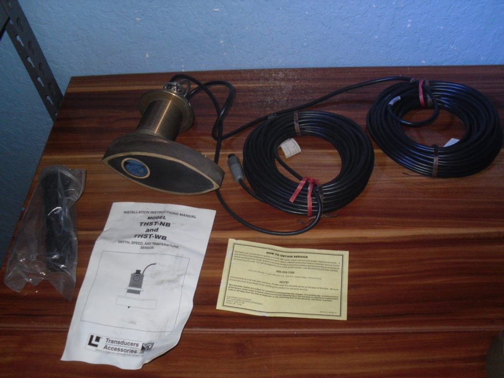 Lowrance/Eagle/LEI NEW Bronze ThruHull Depth Speed Temp Transducer