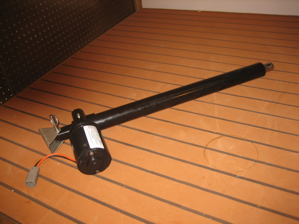 Acculift Boat Linear Actuator 0002 for Sea Ray 12V DC 1766064 17.5