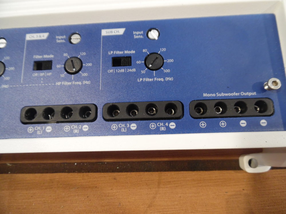 JL Audio M1000/5v2 Car Amp Marine Grade 5 Channel Amplifier TESTED