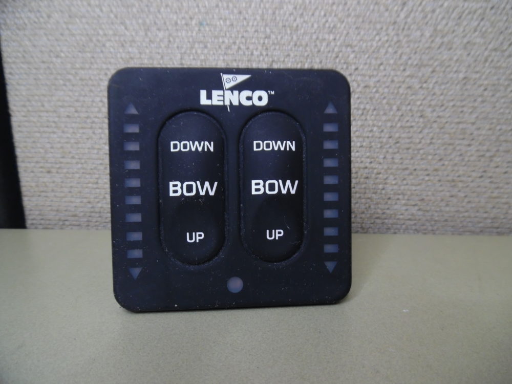Lenco 51.256.01 Standard Bow Up / Down Control Button Panel Max