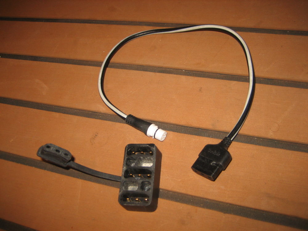 Raymarine Seatalk NG Autopilot Head Conversion Kit D244 + A06047 P70