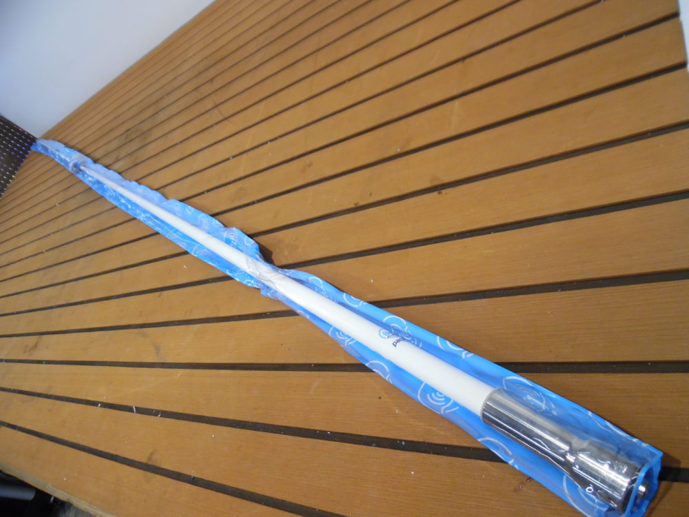 Pacific Aerials P6123 LongReach Pro 3dBi 2.5m 8 ft Marine VHF Radio