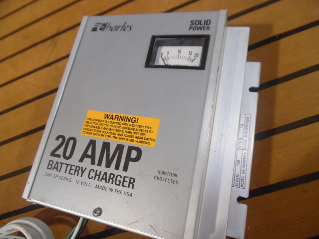 Charles 9312202SPA Battery Charger 12V 3 Bank 20 amp Max Marine