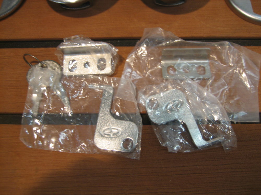 Gemlux GEM 2" **SET OF 2** Locking & NonLocking Slam Hatch Latches