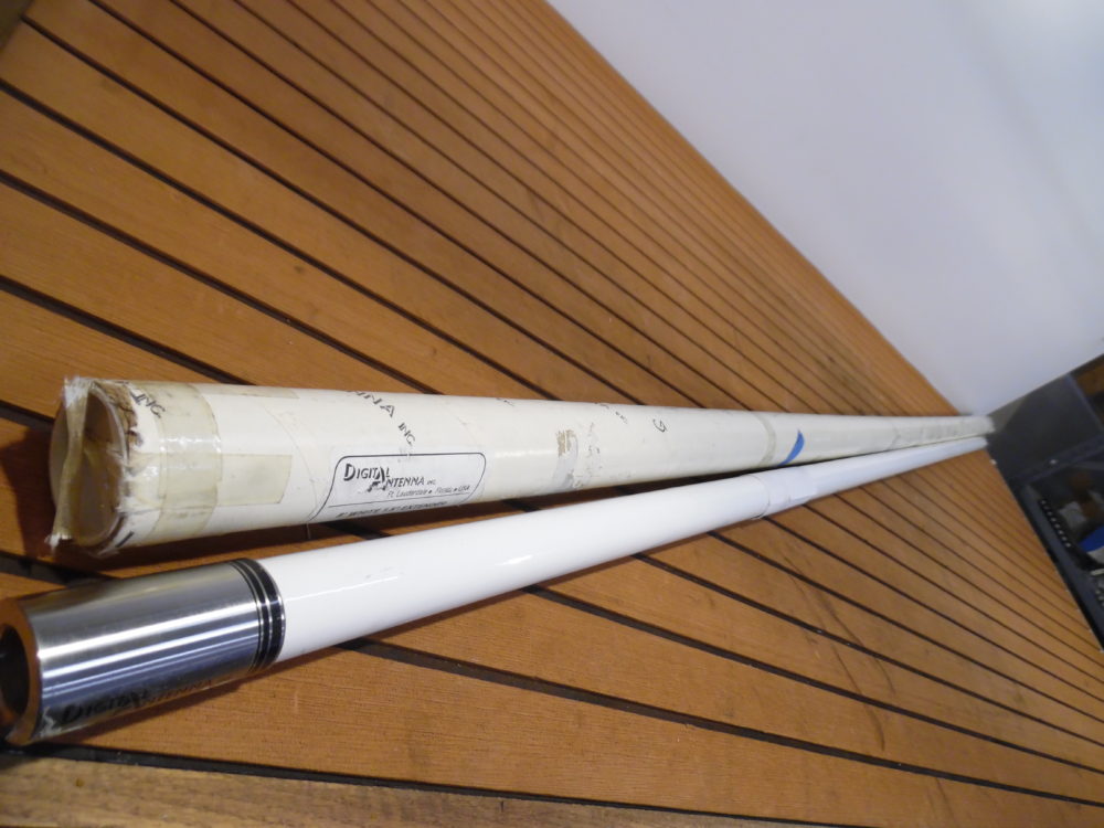 Digital Antenna White 8' Marine Antenna Extender Max Marine Electronics