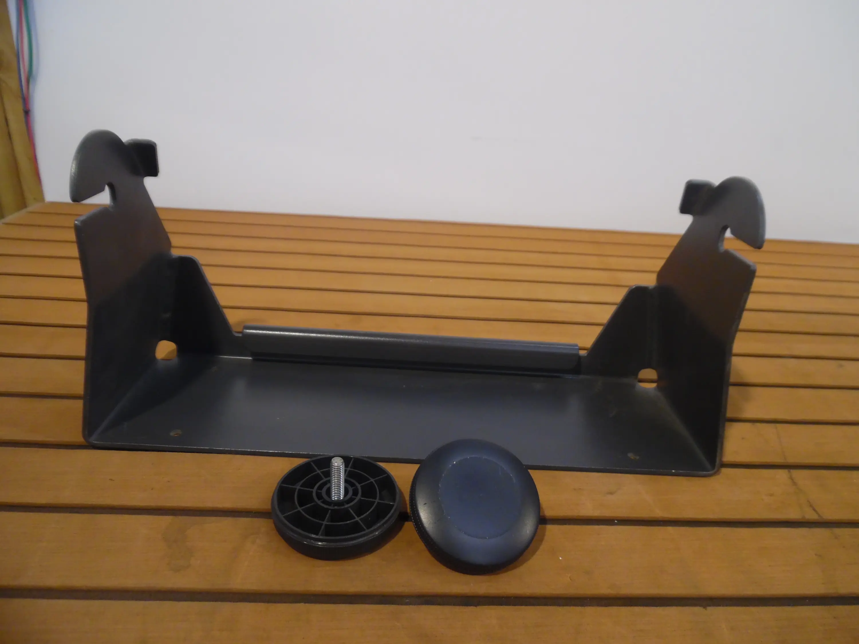 Furuno MFD12 12.1/" NavNet Mounting Mount Bracket w// Knobs