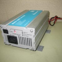 MASTERVOLT Mass Sine 24/250 Inverter, 24vdc in / 230vac out - TESTED!