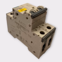 Siemens 5SY7204-7 SENTRON C4 4A 2 Pole 15kA Miniature Circuit Breaker MCB - NOS